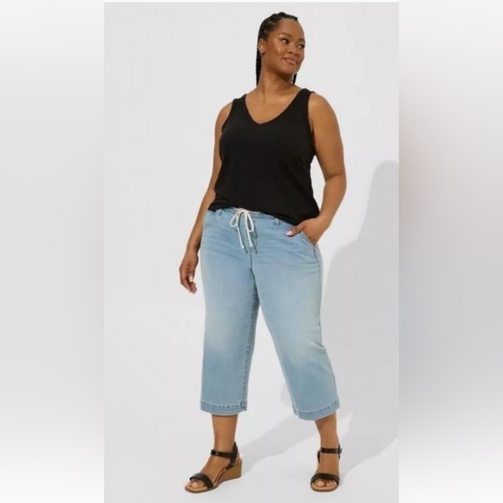 Torrid Classic Fit Black Sleeveless Ribbed Top - Picture 8 of 10